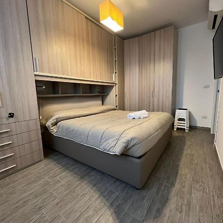 Pm 10 Via Joan Miro Guest House Alghero Bagian luar foto